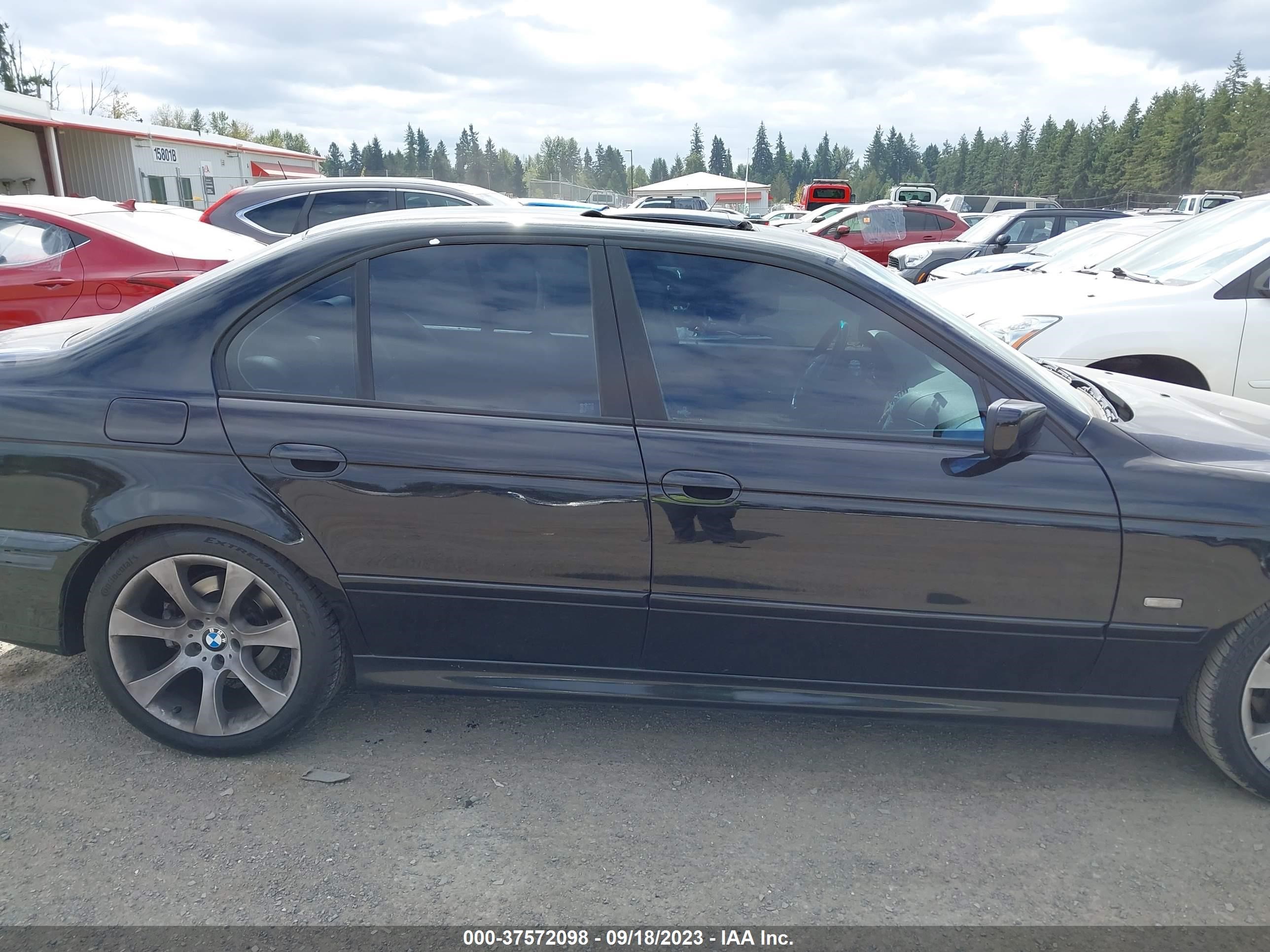 Photo 12 VIN: WBADT63412CH87441 - BMW 5ER 