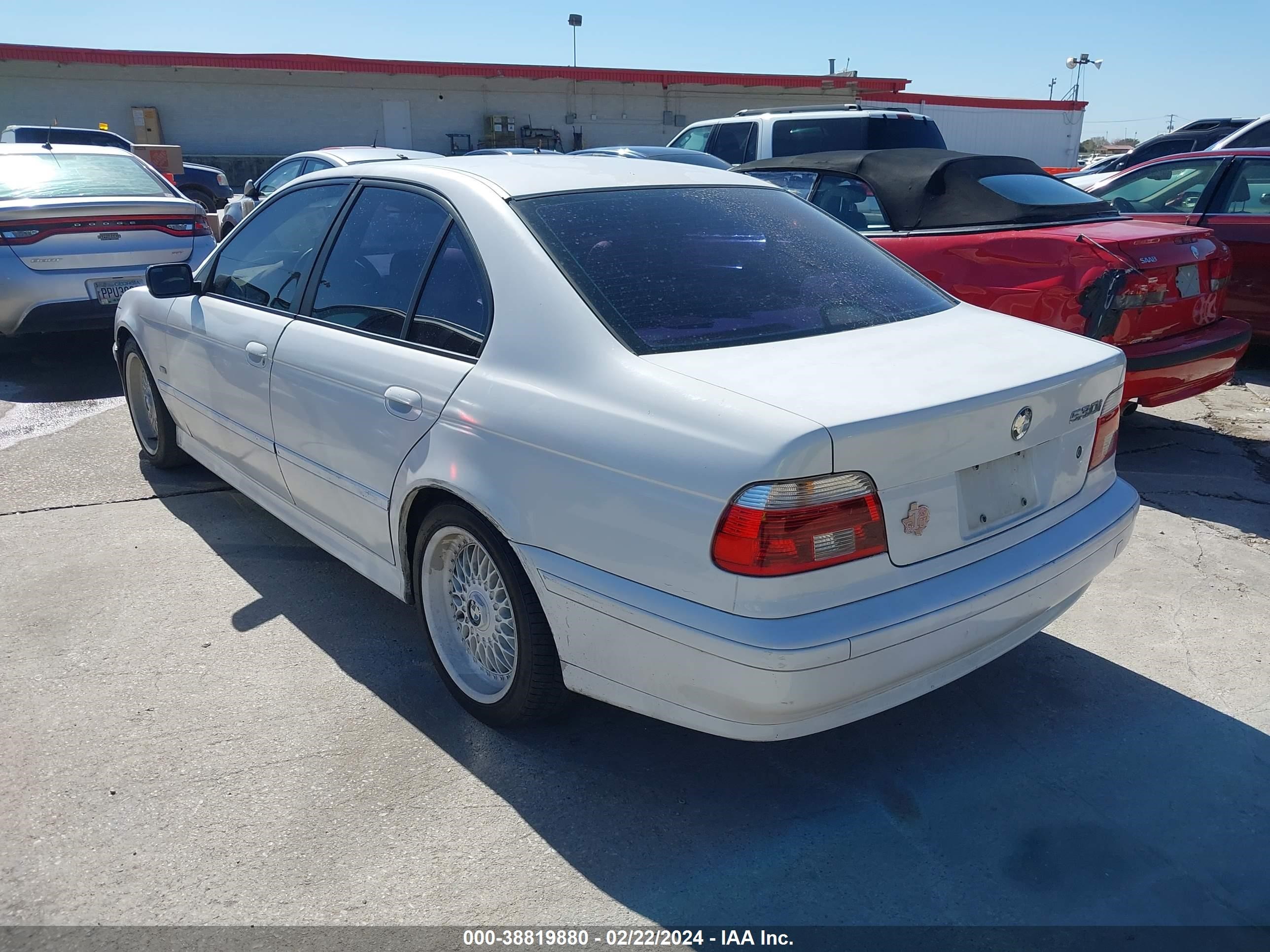 Photo 2 VIN: WBADT63451CF00486 - BMW 5ER 