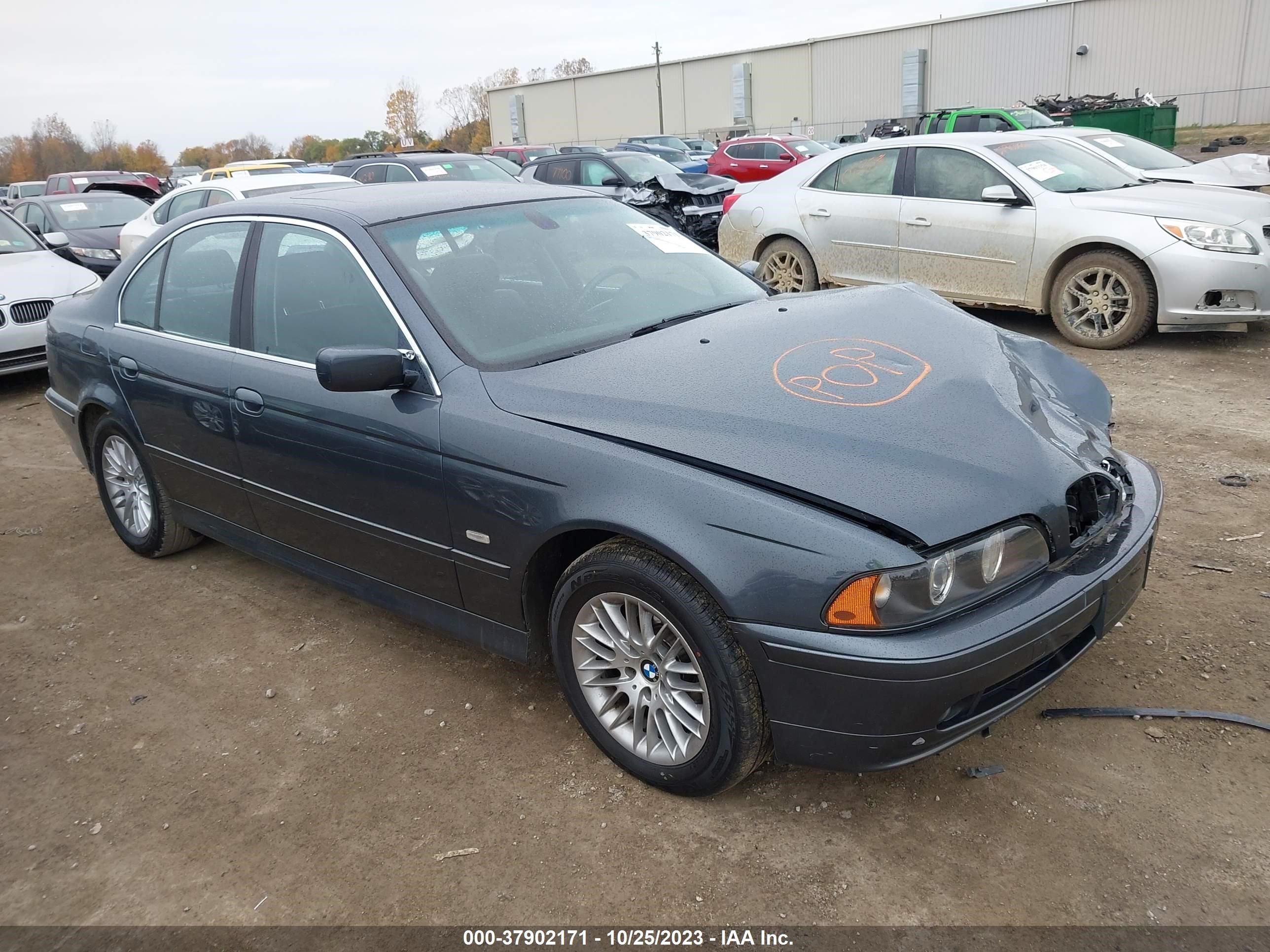 Photo 0 VIN: WBADT63471CF00697 - BMW 5ER 