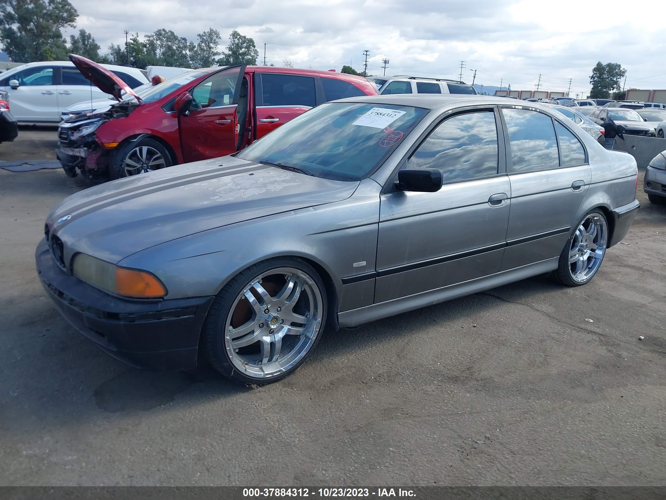 Photo 1 VIN: WBADT63492CH92080 - BMW 5ER 