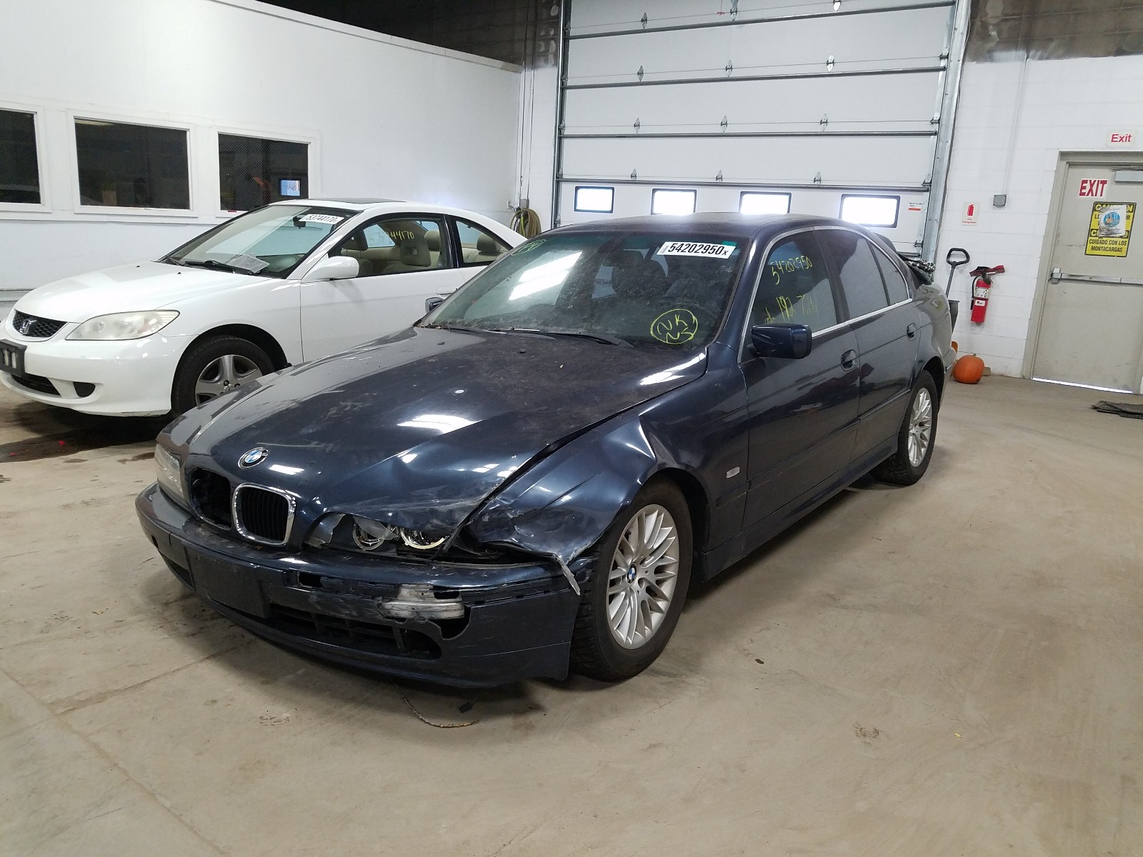 Photo 1 VIN: WBADT634X2CH85848 - BMW 530 I AUTO 