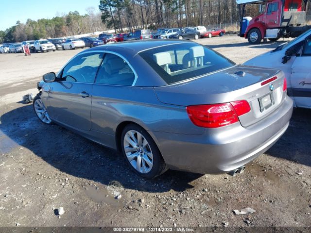 Photo 2 VIN: WBADW3C50CE823282 - BMW 3 SERIES 