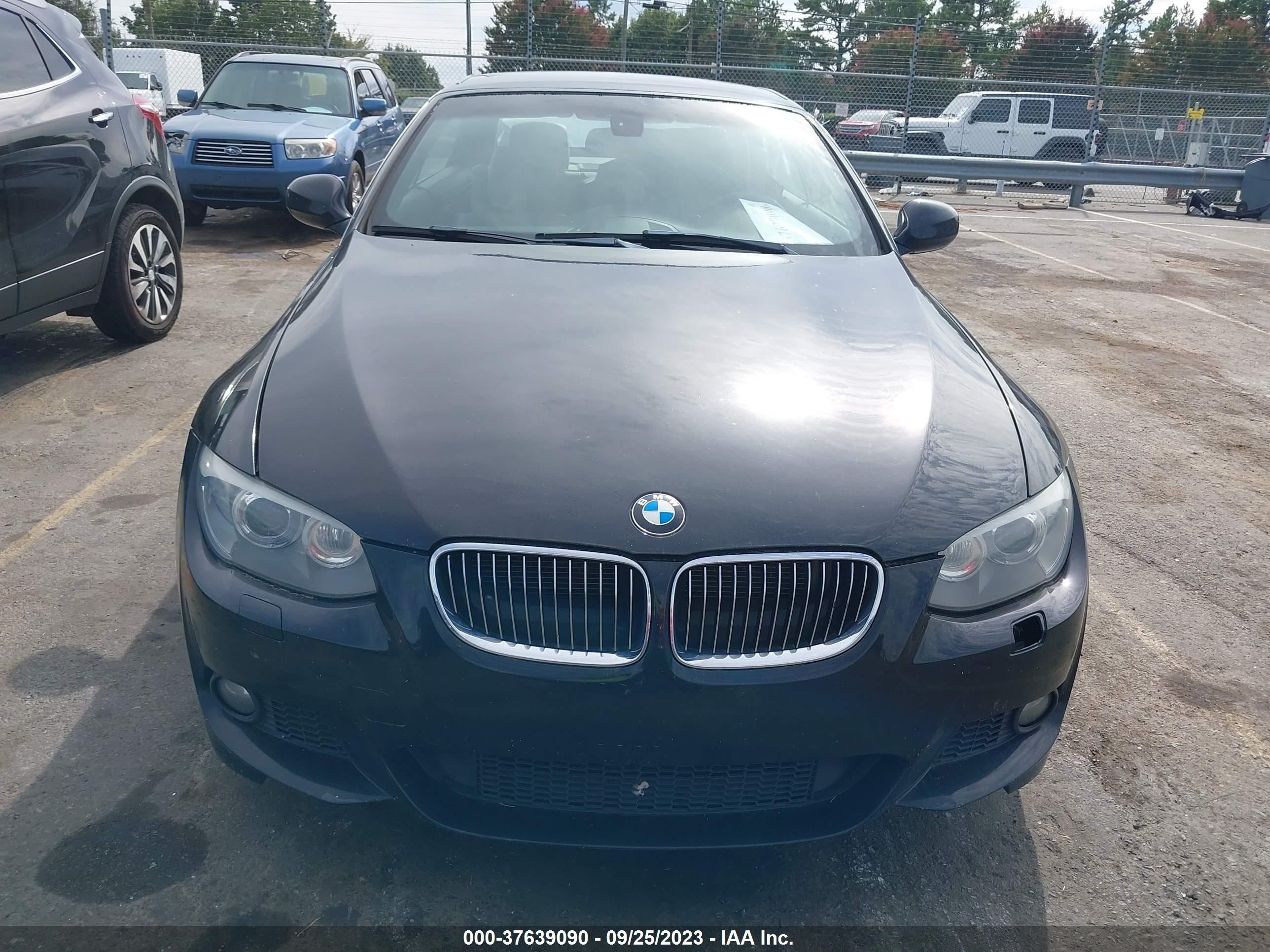 Photo 12 VIN: WBADW3C50CE824299 - BMW 3ER 