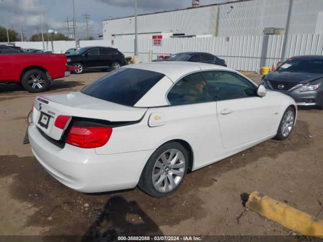 Photo 3 VIN: WBADW3C52CE821520 - BMW 328I 