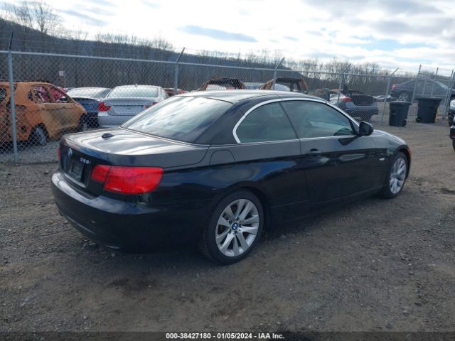 Photo 3 VIN: WBADW3C52CE822439 - BMW 328I 