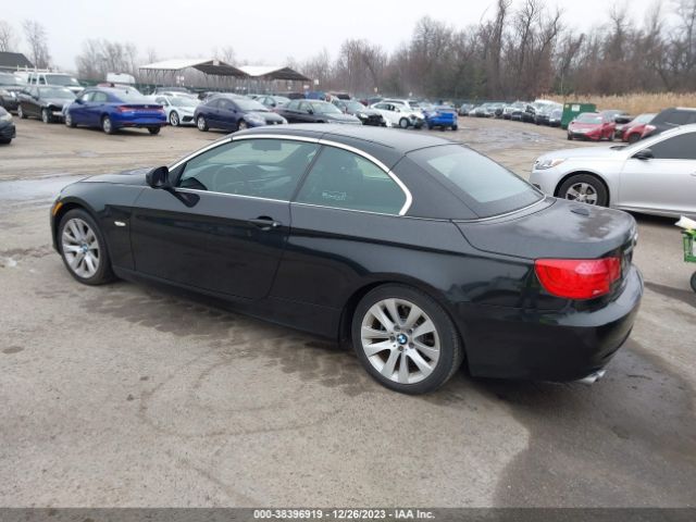 Photo 2 VIN: WBADW3C56BE536236 - BMW 328I 