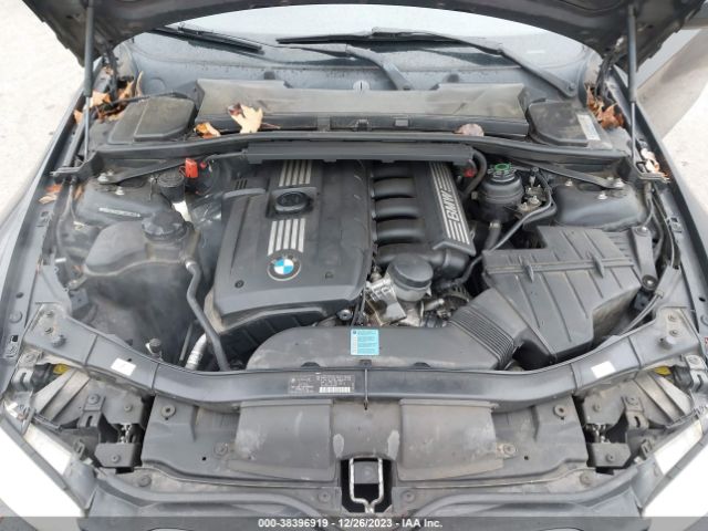 Photo 9 VIN: WBADW3C56BE536236 - BMW 328I 