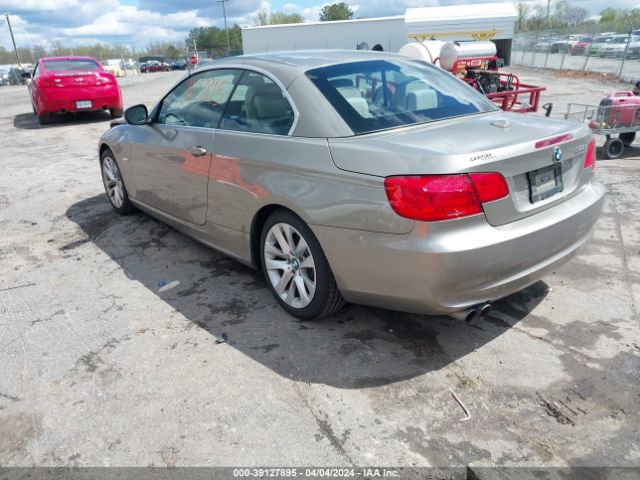 Photo 2 VIN: WBADW3C56BE541596 - BMW 328I 