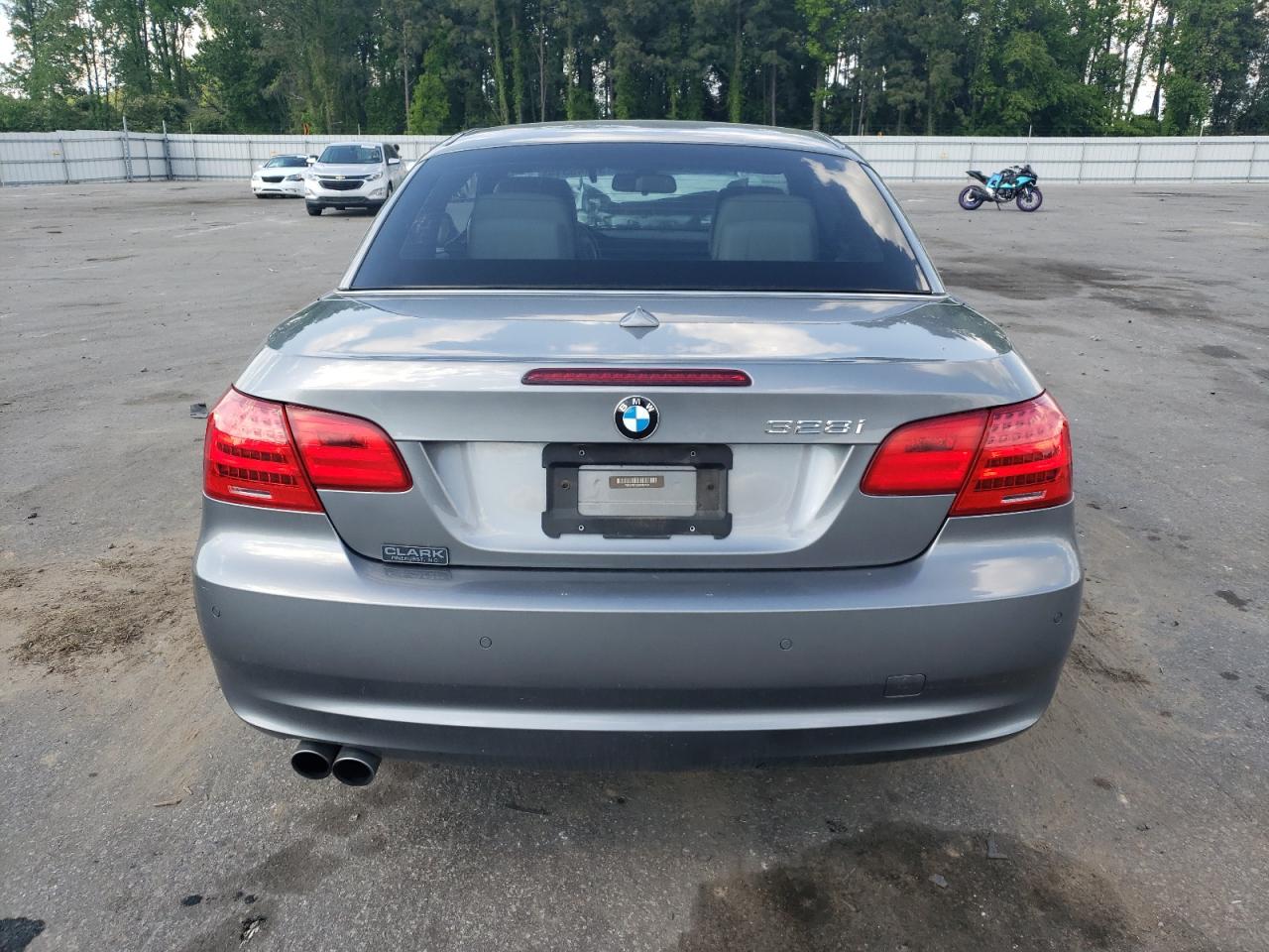 Photo 5 VIN: WBADW3C58DE824584 - BMW 3ER 