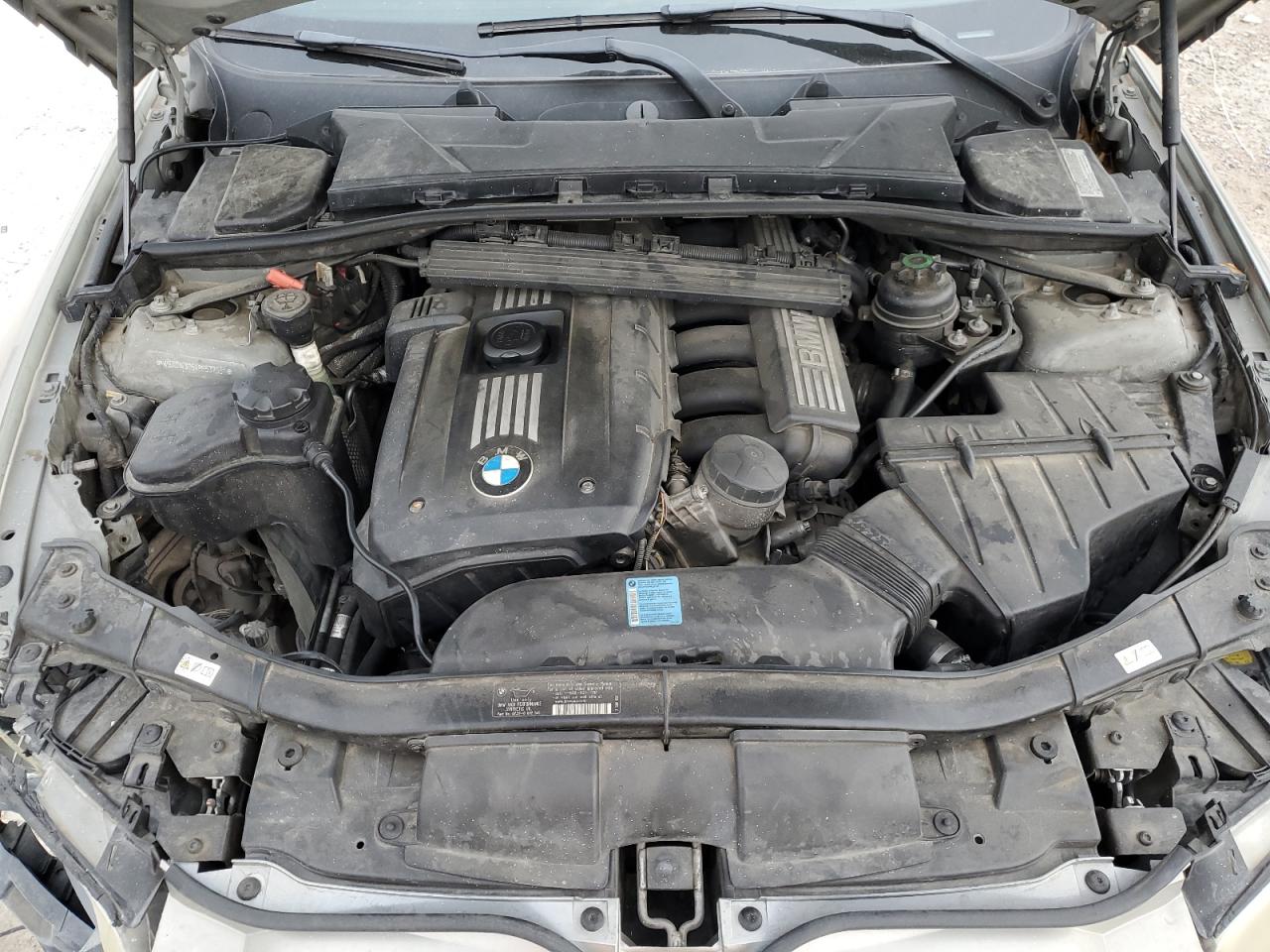 Photo 10 VIN: WBADW3C5XBE537051 - BMW 3ER 