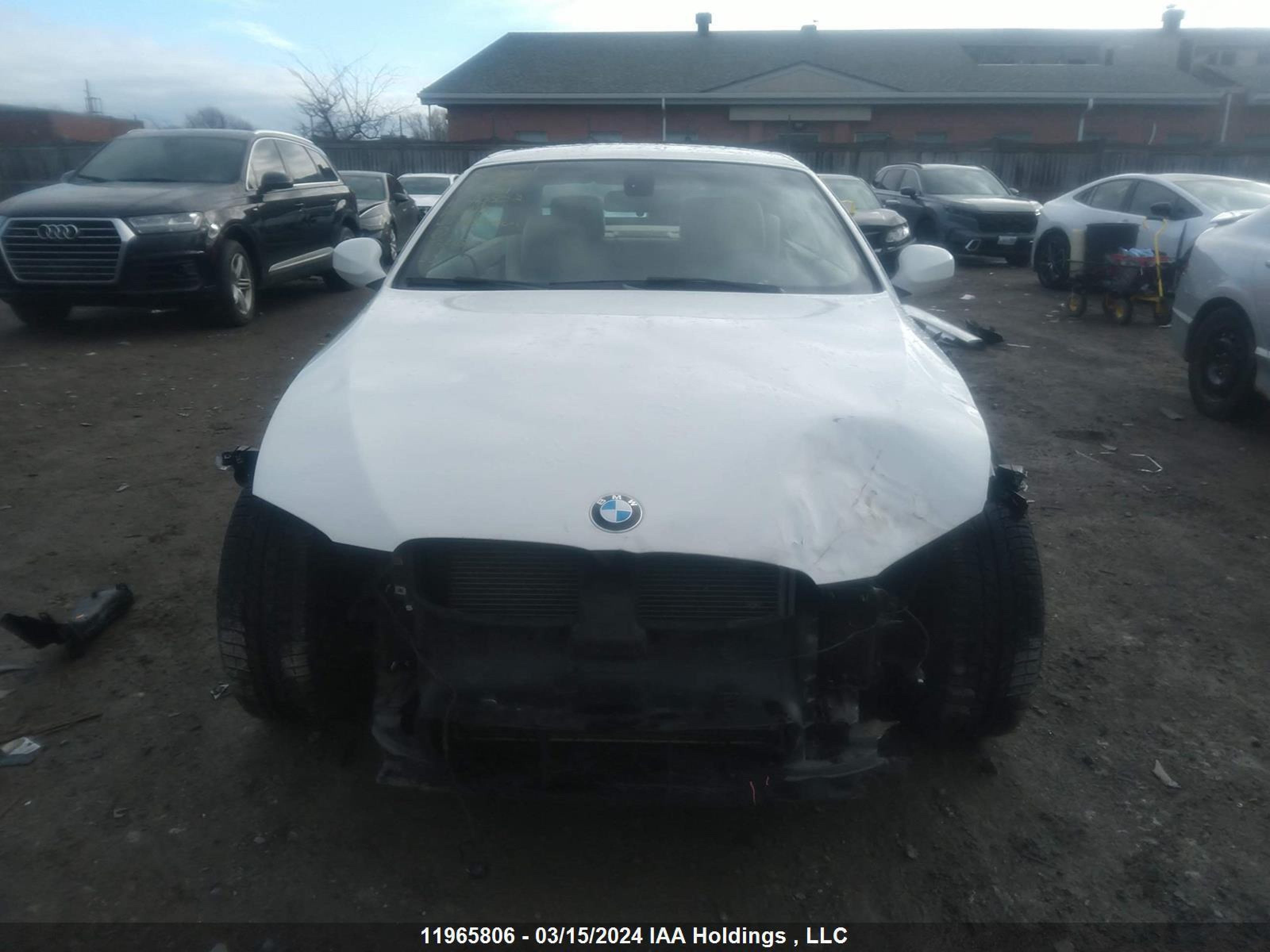 Photo 12 VIN: WBADW3C5XBE540502 - BMW 3ER 