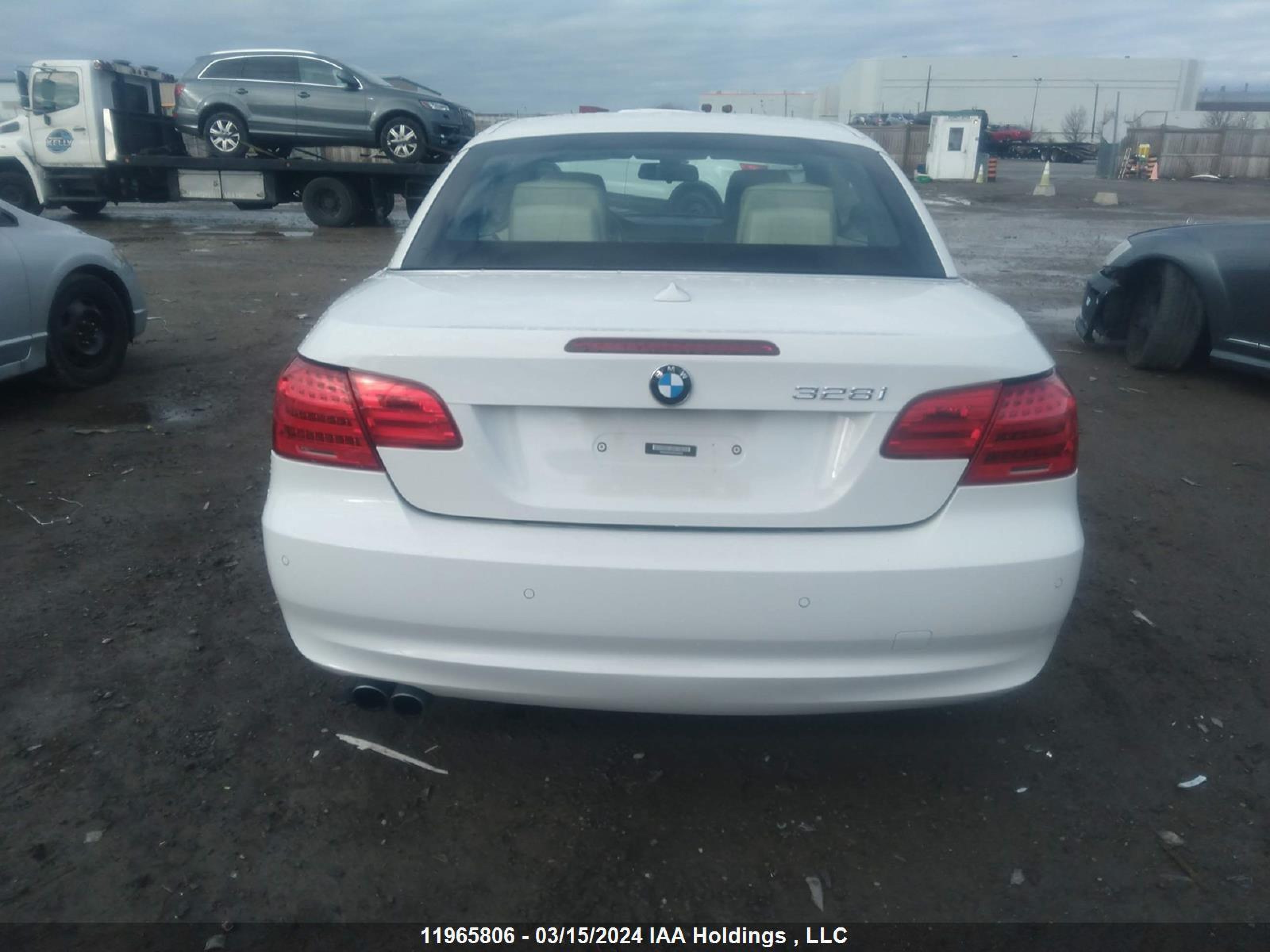 Photo 16 VIN: WBADW3C5XBE540502 - BMW 3ER 