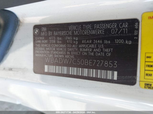 Photo 8 VIN: WBADW7C50BE727853 - BMW 328I 