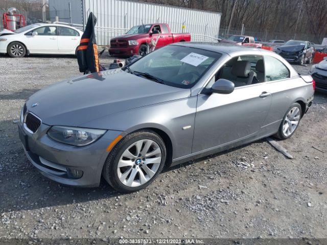 Photo 1 VIN: WBADW7C53BE545984 - BMW 328I 