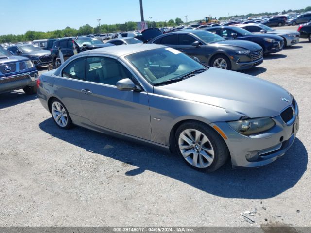 Photo 0 VIN: WBADW7C54CE728781 - BMW 328 