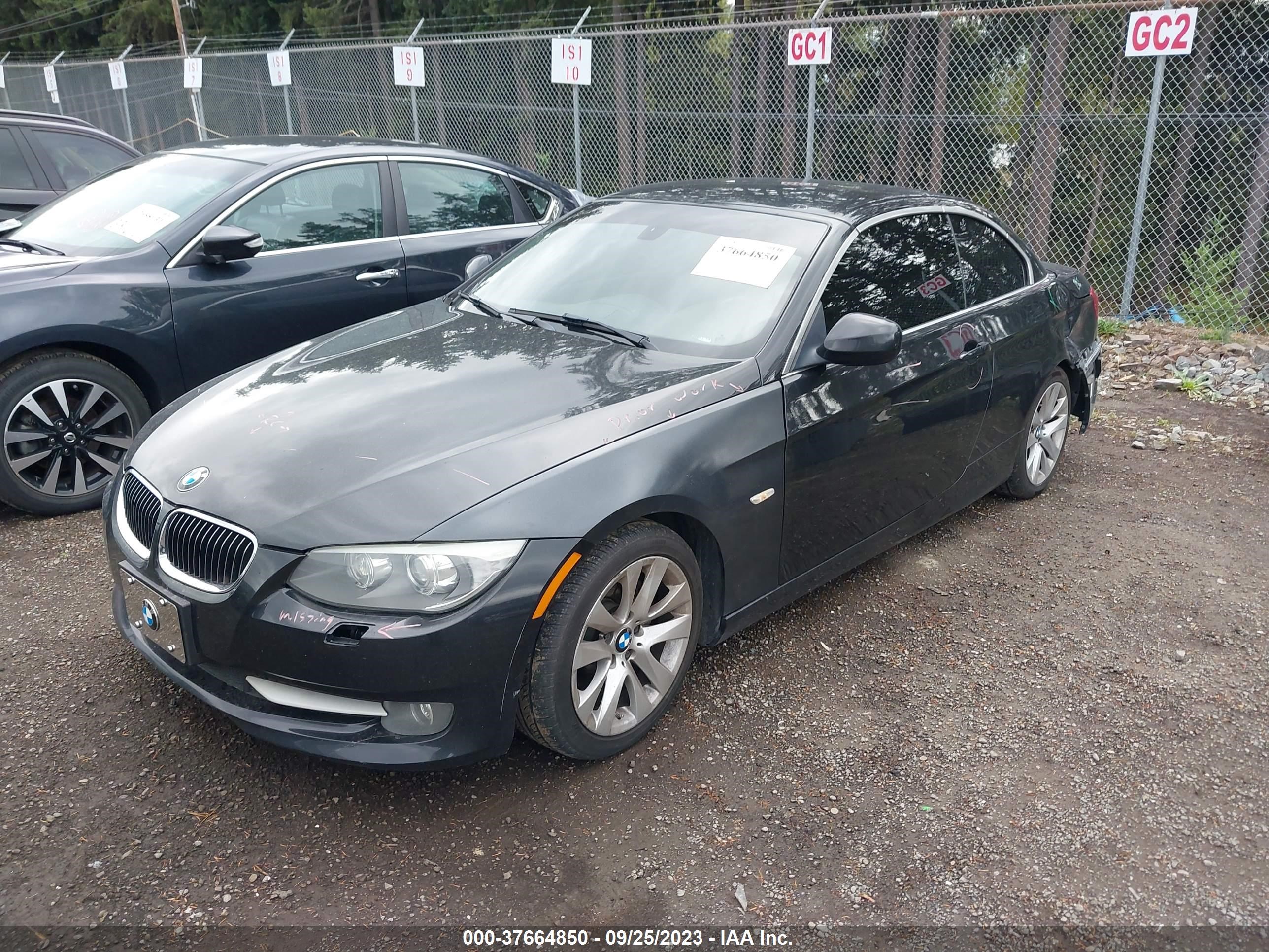 Photo 1 VIN: WBADW7C54CE730370 - BMW 3ER 