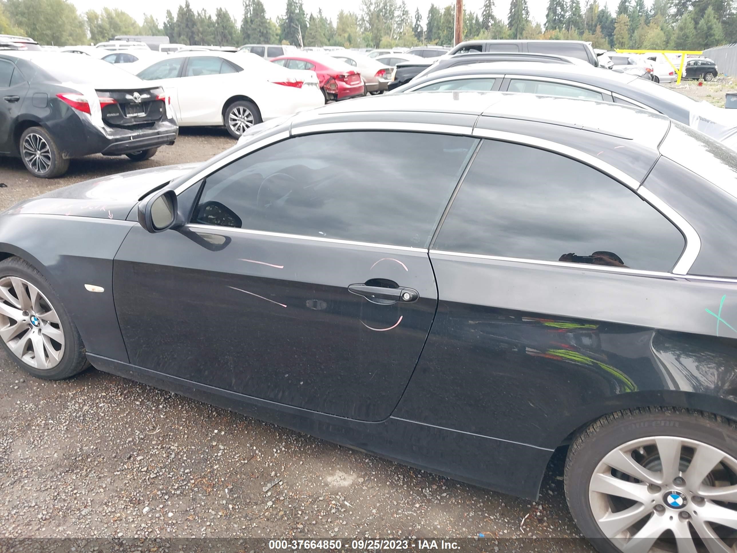 Photo 14 VIN: WBADW7C54CE730370 - BMW 3ER 