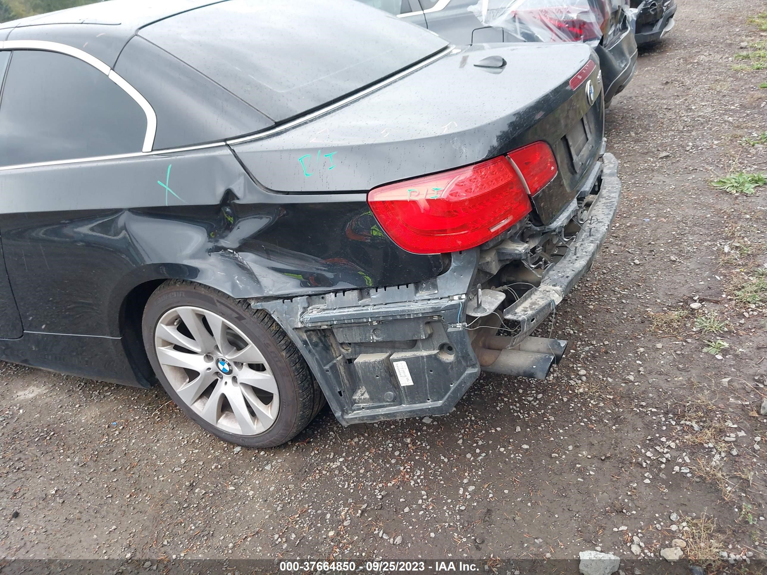 Photo 5 VIN: WBADW7C54CE730370 - BMW 3ER 