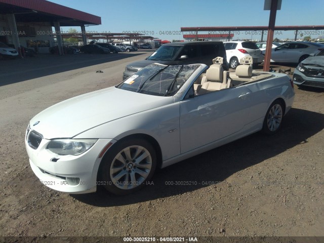 Photo 1 VIN: WBADW7C56BE726741 - BMW 3 