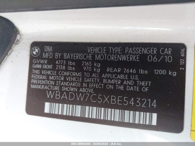 Photo 8 VIN: WBADW7C5XBE543214 - BMW 328I 