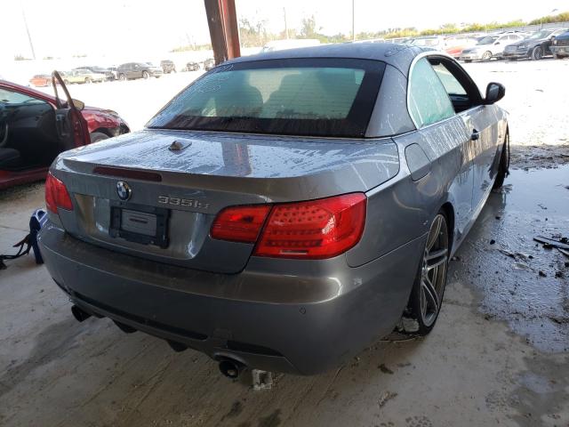 Photo 3 VIN: WBADX1C52BE569526 - BMW 335 IS 