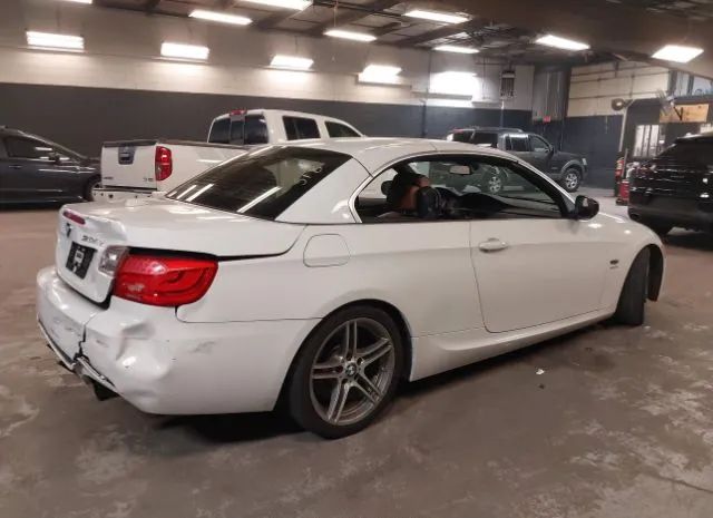 Photo 3 VIN: WBADX1C57BE569313 - BMW 335IS 