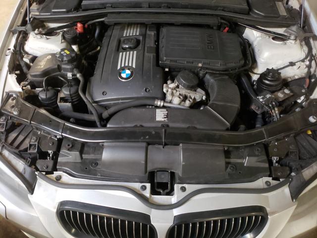 Photo 6 VIN: WBADX1C57BE570624 - BMW 335 IS 