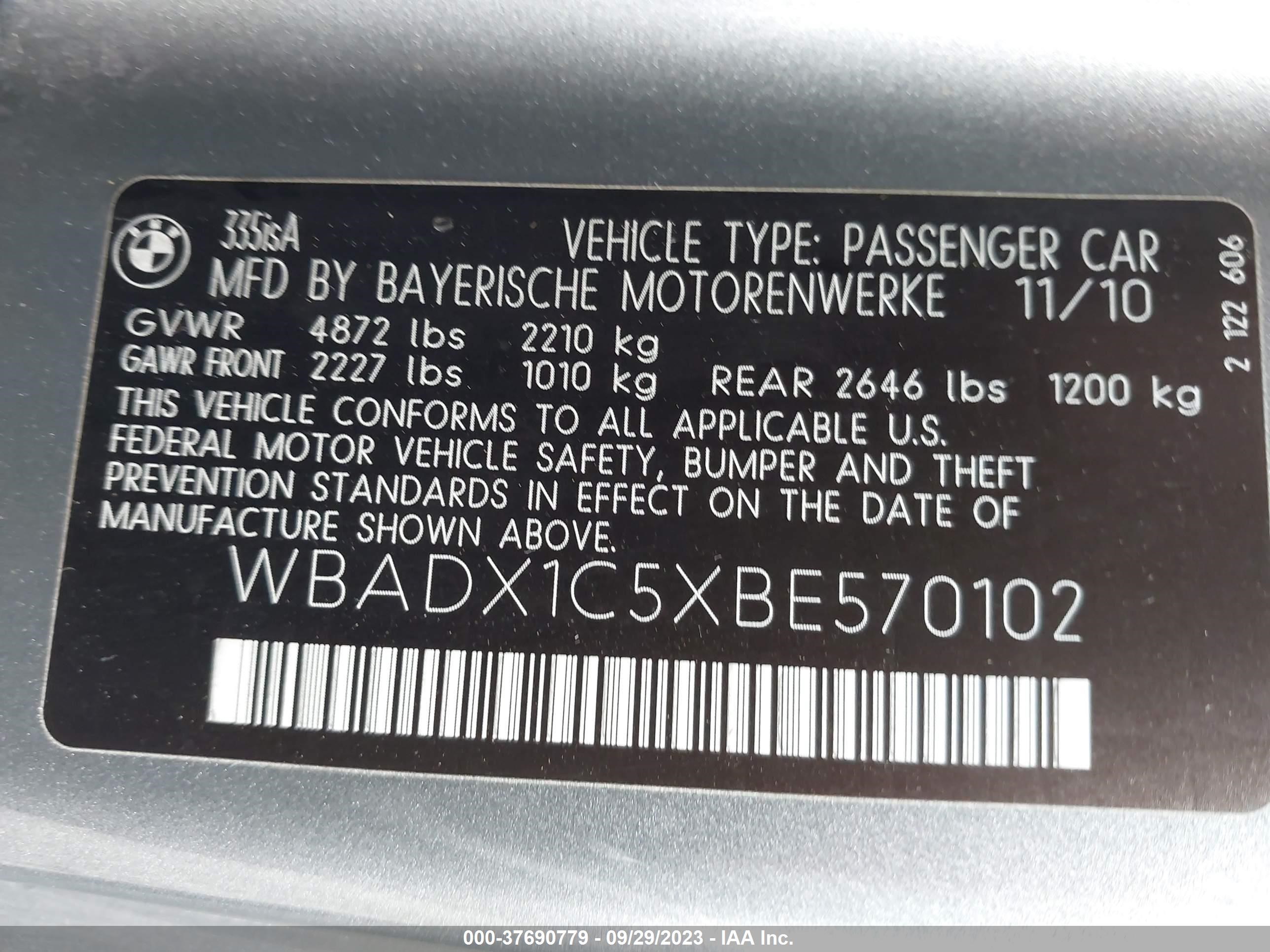 Photo 8 VIN: WBADX1C5XBE570102 - BMW 3ER 