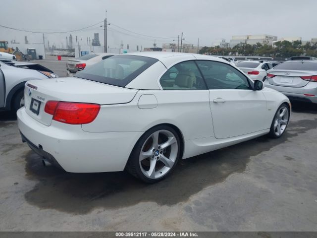 Photo 3 VIN: WBADX7C50DJ590047 - BMW 335 