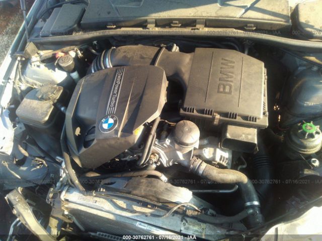 Photo 9 VIN: WBADX7C52BE580996 - BMW 3 