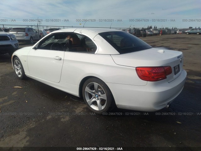 Photo 2 VIN: WBADX7C52BE743016 - BMW 3 