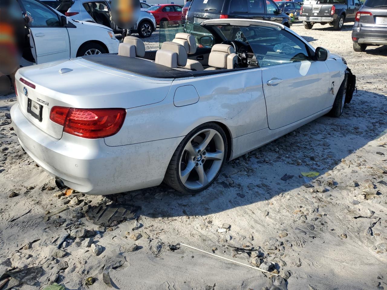 Photo 2 VIN: WBADX7C53BE580084 - BMW 3ER 