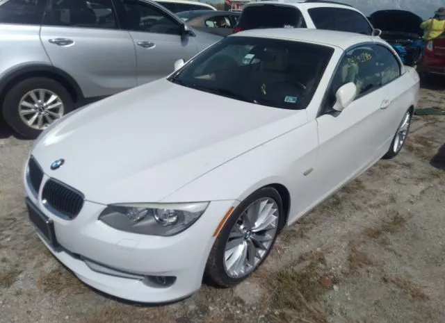 Photo 1 VIN: WBADX7C54BE261230 - BMW 3 SERIES 