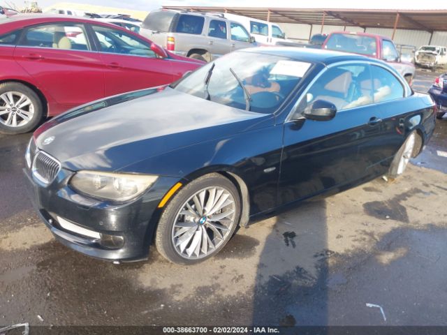 Photo 1 VIN: WBADX7C56BE261102 - BMW 335I 