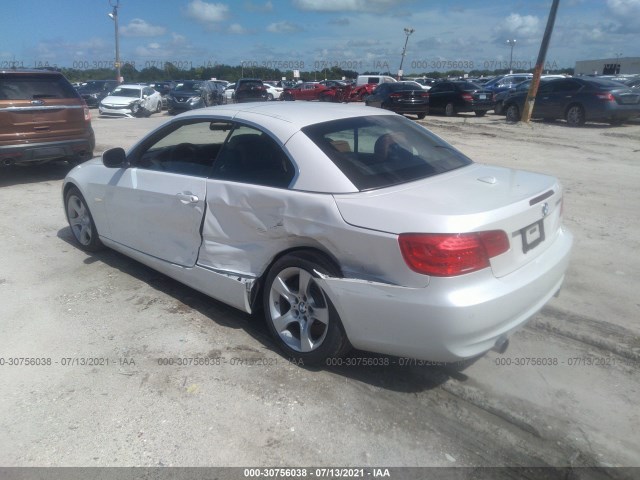 Photo 2 VIN: WBADX7C56DJ589274 - BMW 3 