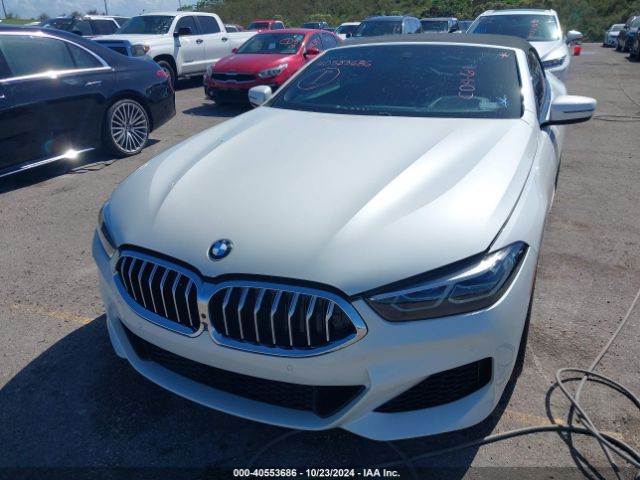 Photo 1 VIN: WBADZ2C00NCG88182 - BMW 840I 