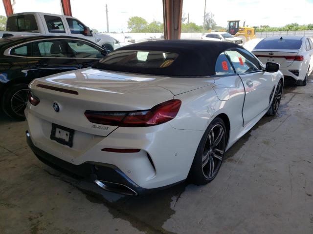 Photo 3 VIN: WBADZ2C01NCH16541 - BMW 840I 