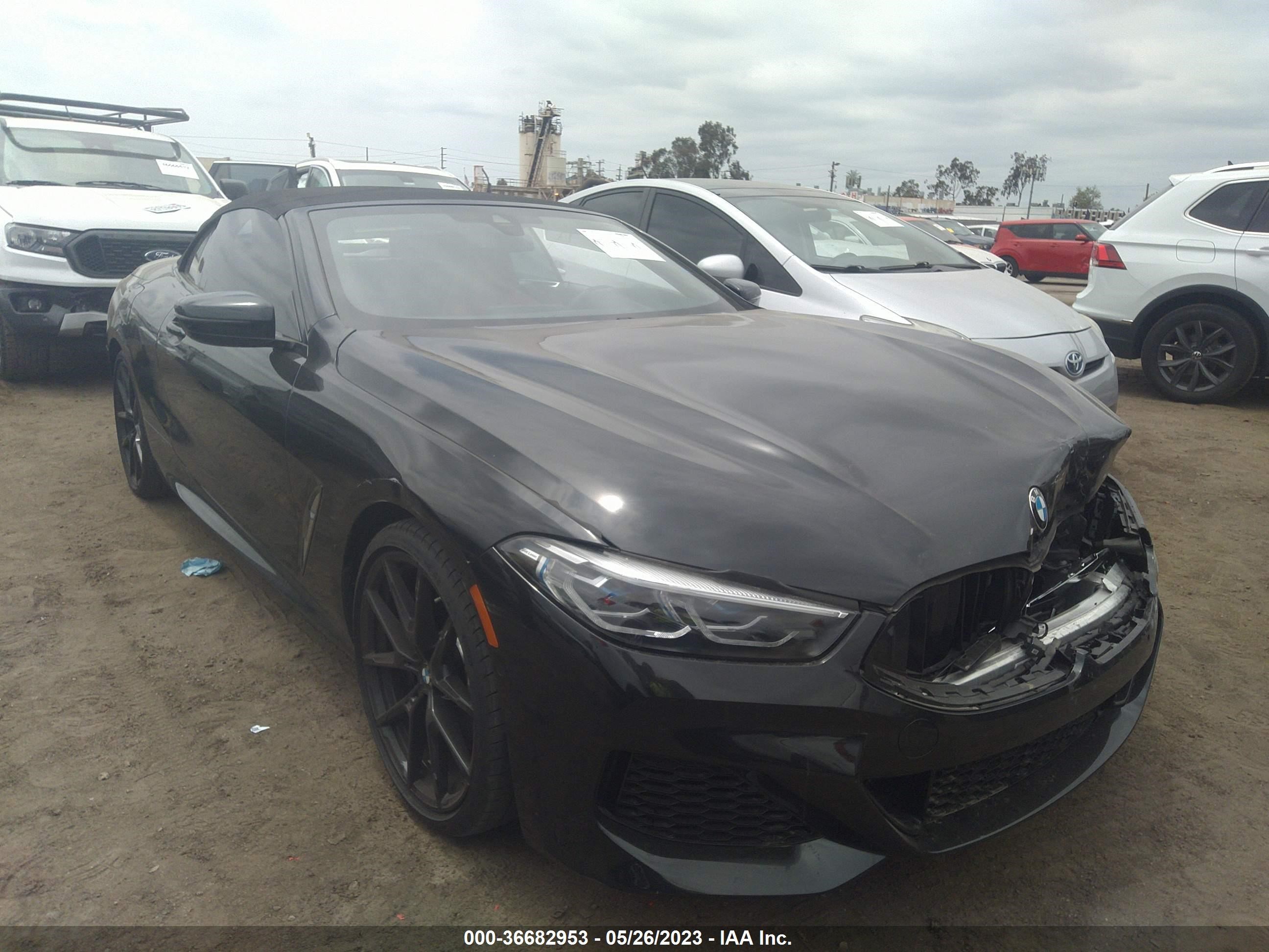 Photo 0 VIN: WBADZ2C03NCH48388 - BMW 8ER 