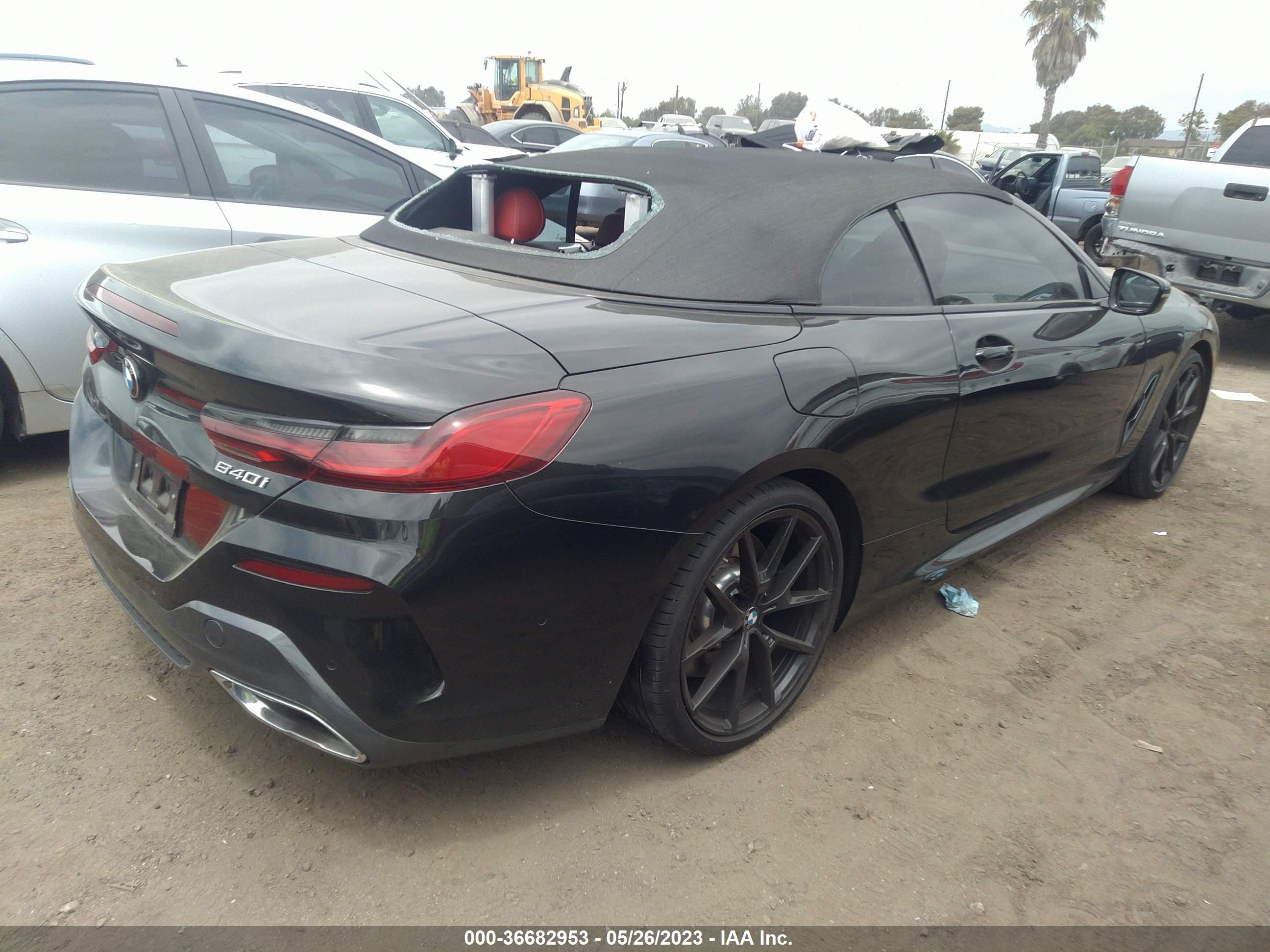 Photo 3 VIN: WBADZ2C03NCH48388 - BMW 8ER 