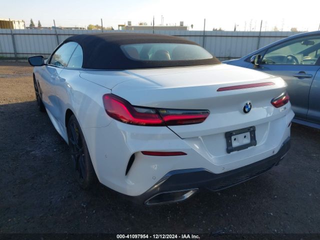 Photo 2 VIN: WBADZ2C0XNCH25061 - BMW 840I 