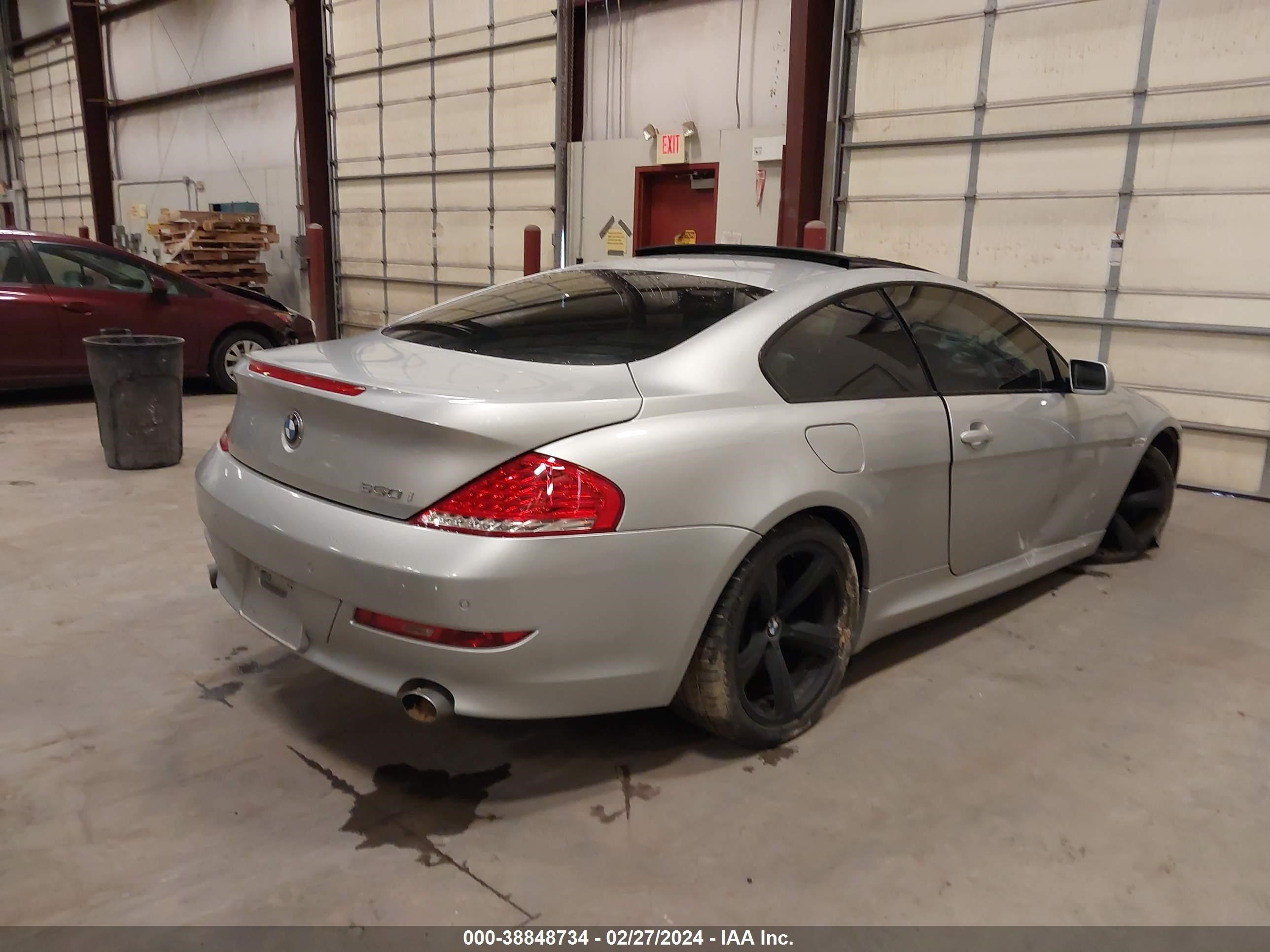 Photo 3 VIN: WBAEA53588CV90950 - BMW 6ER 