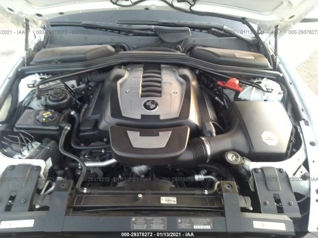 Photo 9 VIN: WBAEA5C51ACV93002 - BMW 6 