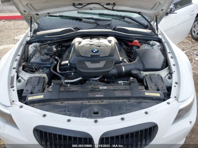 Photo 9 VIN: WBAEB5C53AC224848 - BMW 650I 