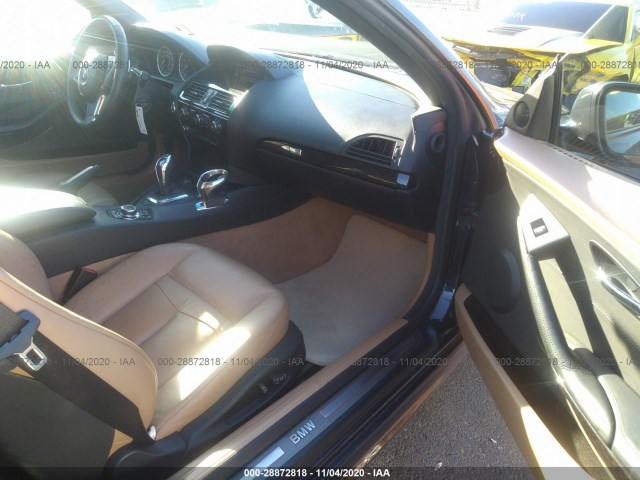 Photo 4 VIN: WBAEB5C53AC225644 - BMW 6 