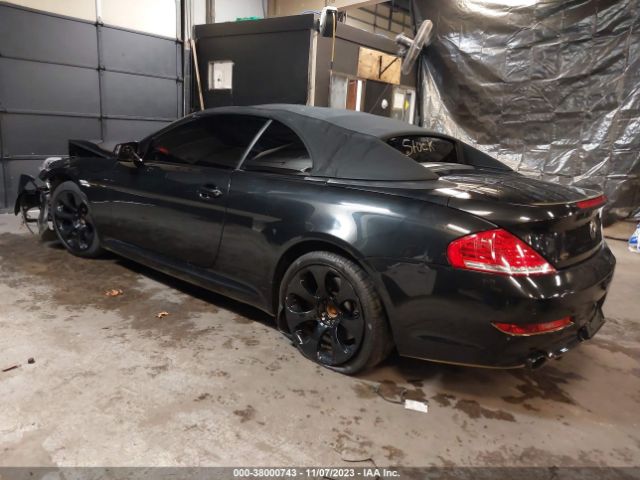 Photo 2 VIN: WBAEB5C58AC226174 - BMW 650I 