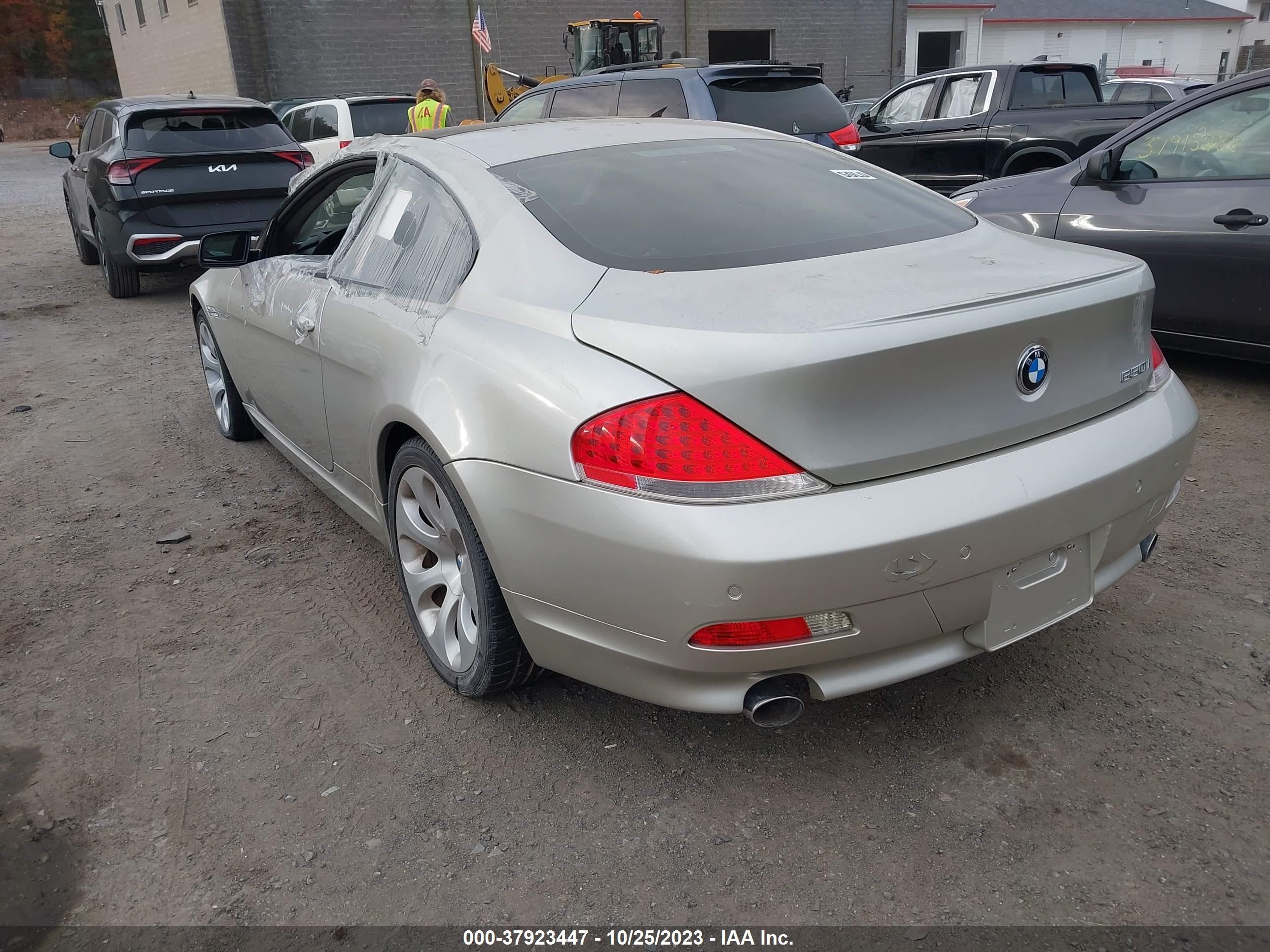 Photo 2 VIN: WBAEH13597CR52349 - BMW 6ER 