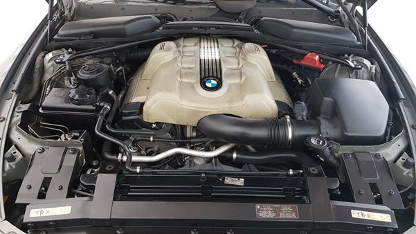 Photo 32 VIN: WBAEH71090B295431 - BMW 645 