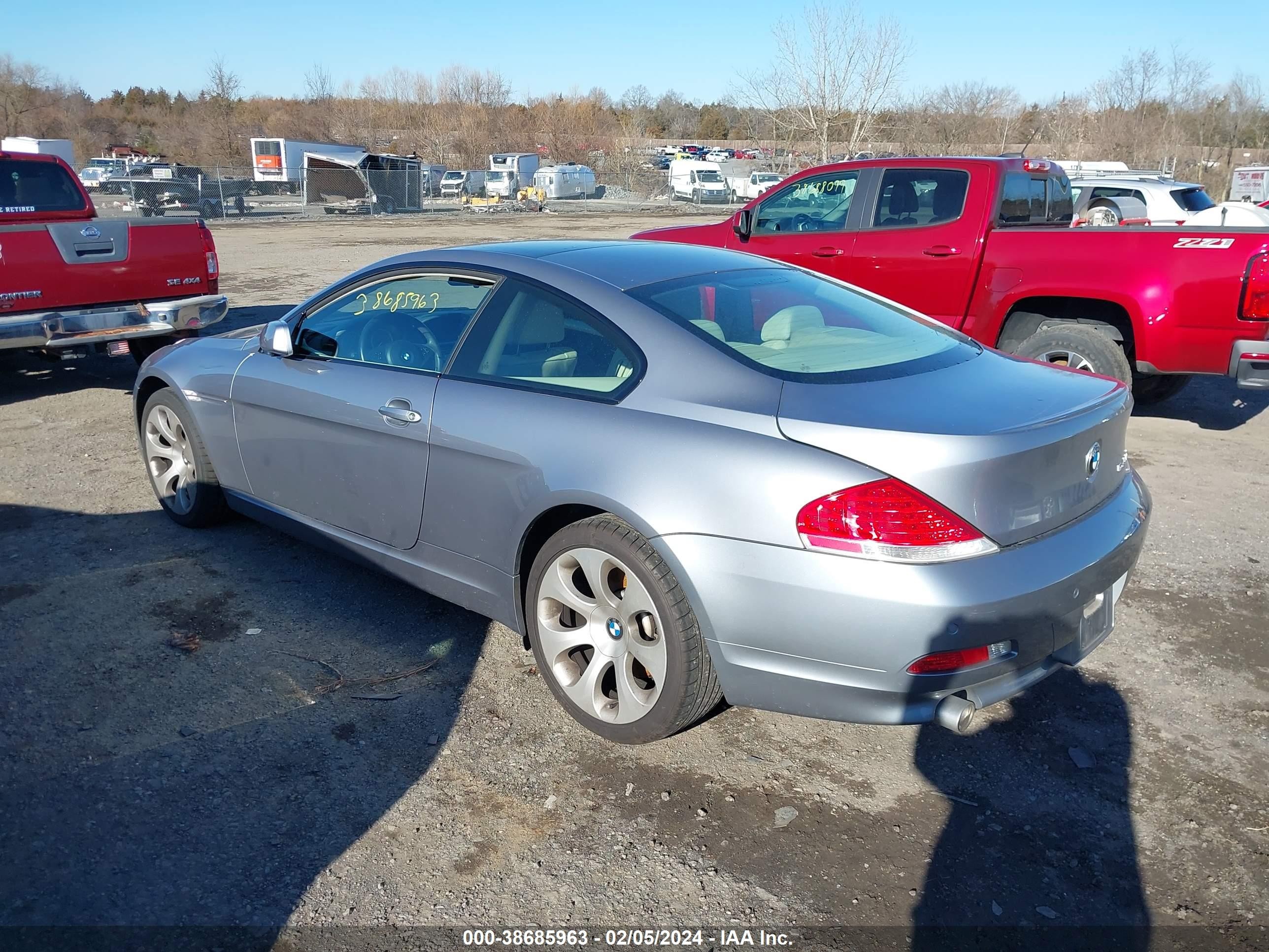 Photo 2 VIN: WBAEH73405B193670 - BMW 6ER 