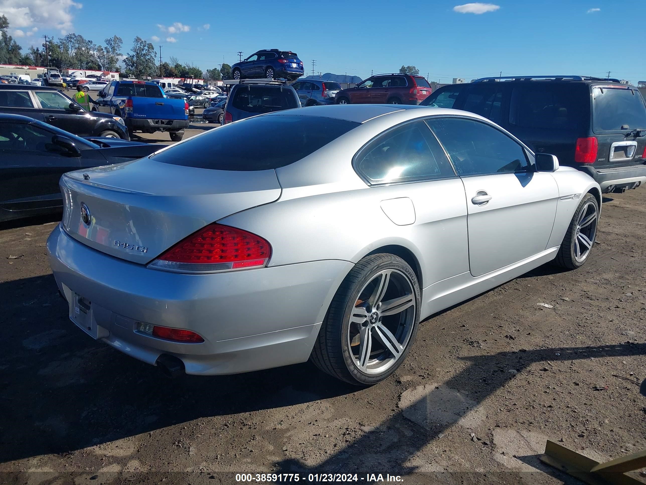 Photo 3 VIN: WBAEH73424B189733 - BMW 6ER 