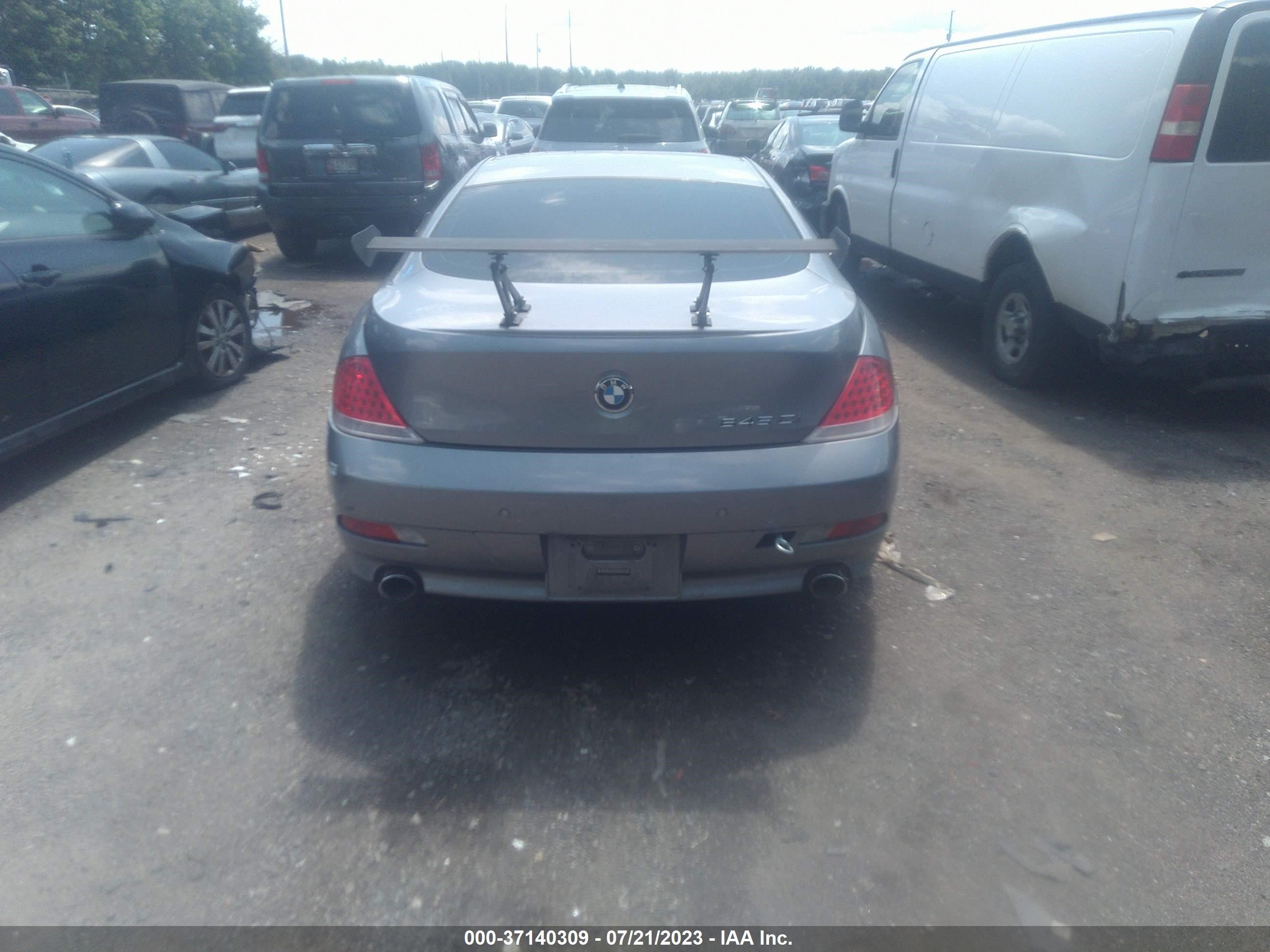 Photo 15 VIN: WBAEH73435B191492 - BMW 6ER 